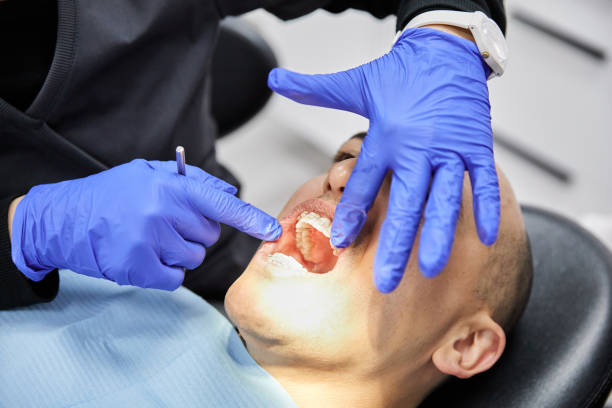 Best Emergency Broken Tooth Repair in Center Line, MI