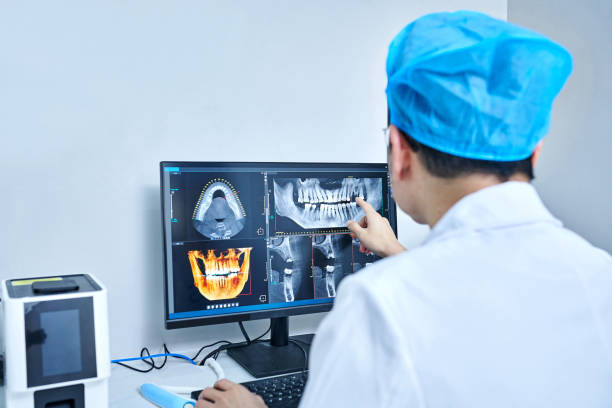 Best Walk-In Emergency Dentist in Center Line, MI