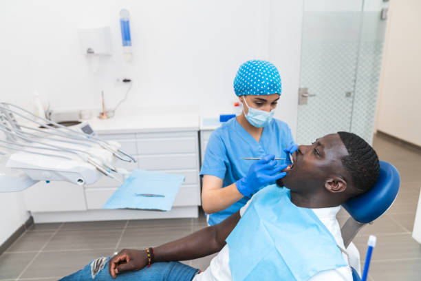 Best Emergency Orthodontic Repairs in Center Line, MI