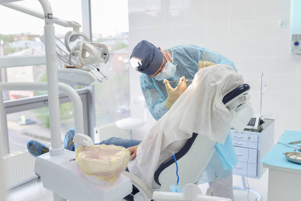 Best Emergency Treatment for Toothache in Center Line, MI